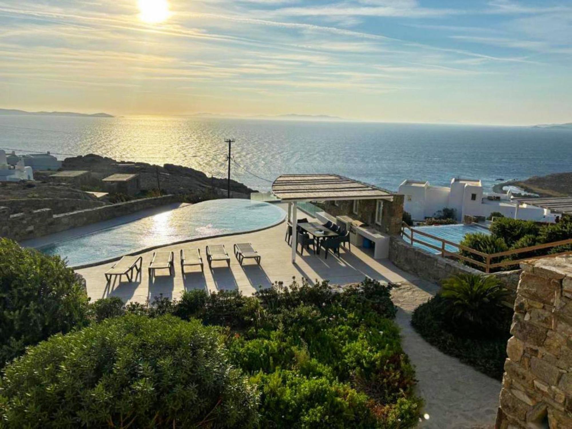White Rock Suites & Villas Houlakia  Exterior foto