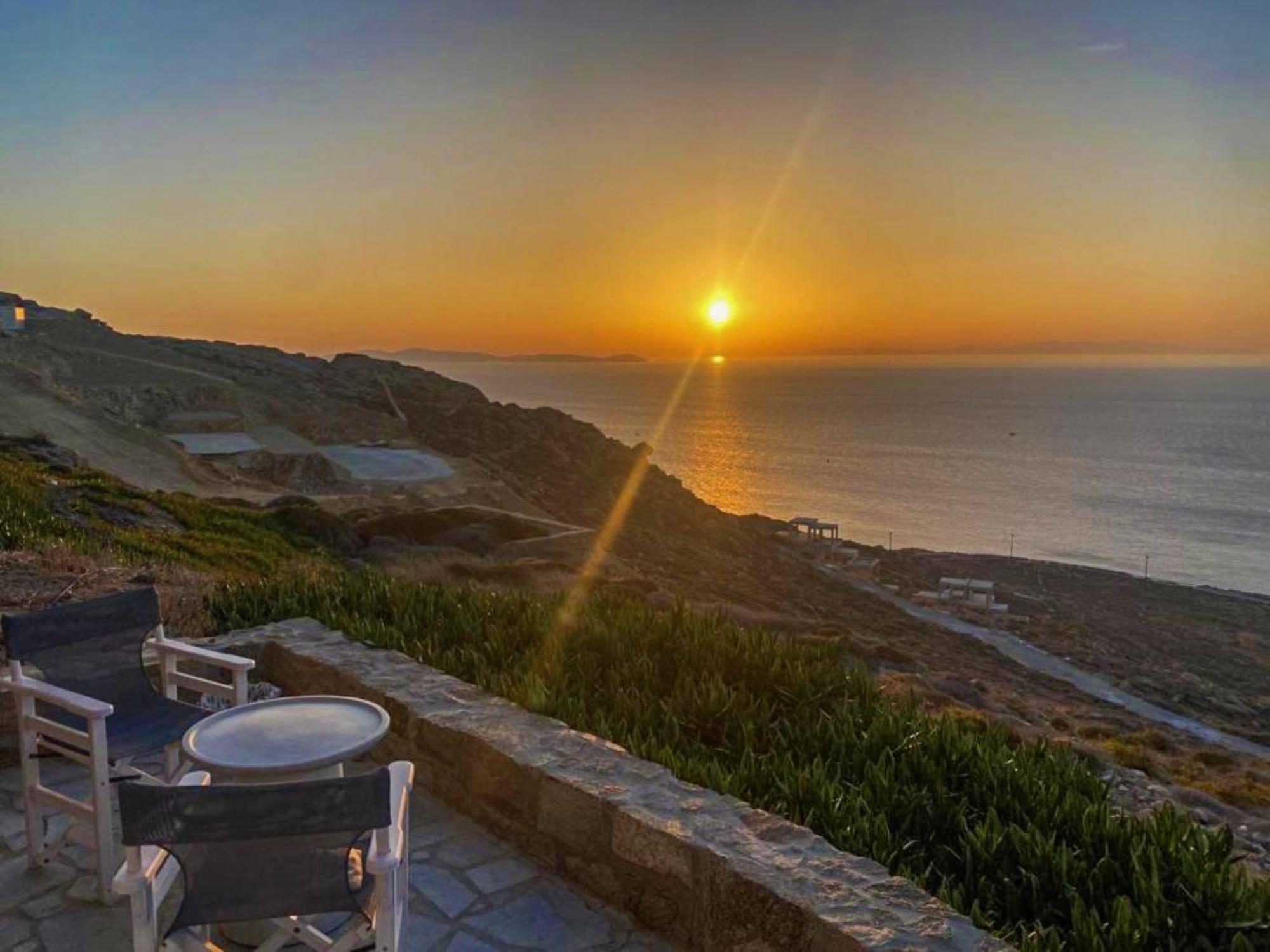 White Rock Suites & Villas Houlakia  Exterior foto