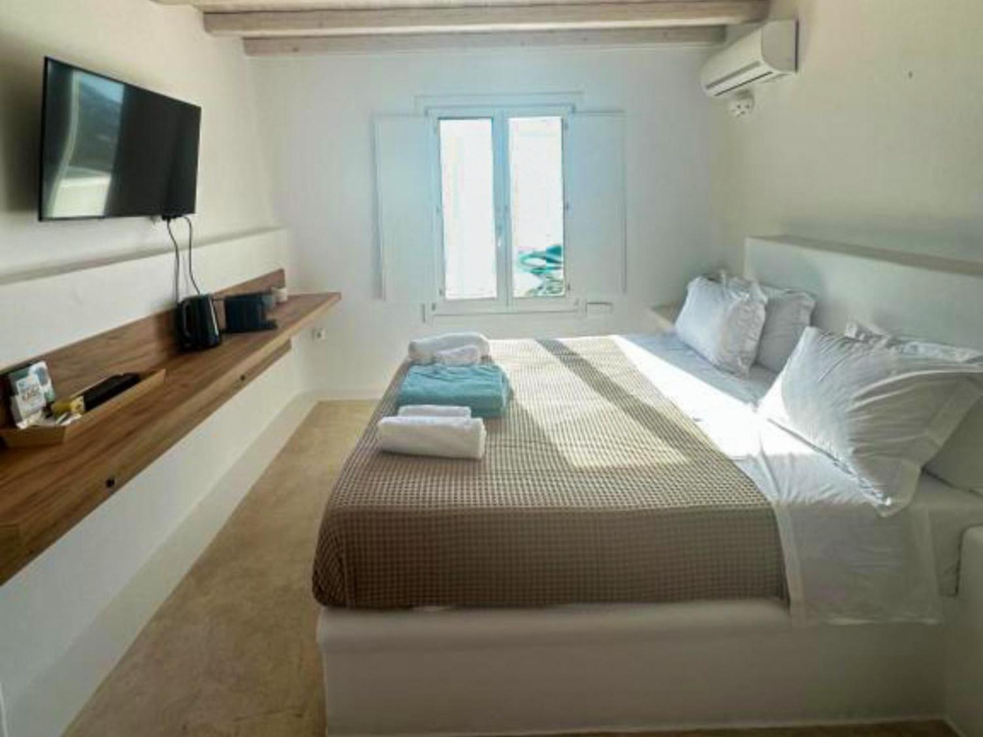 White Rock Suites & Villas Houlakia  Exterior foto