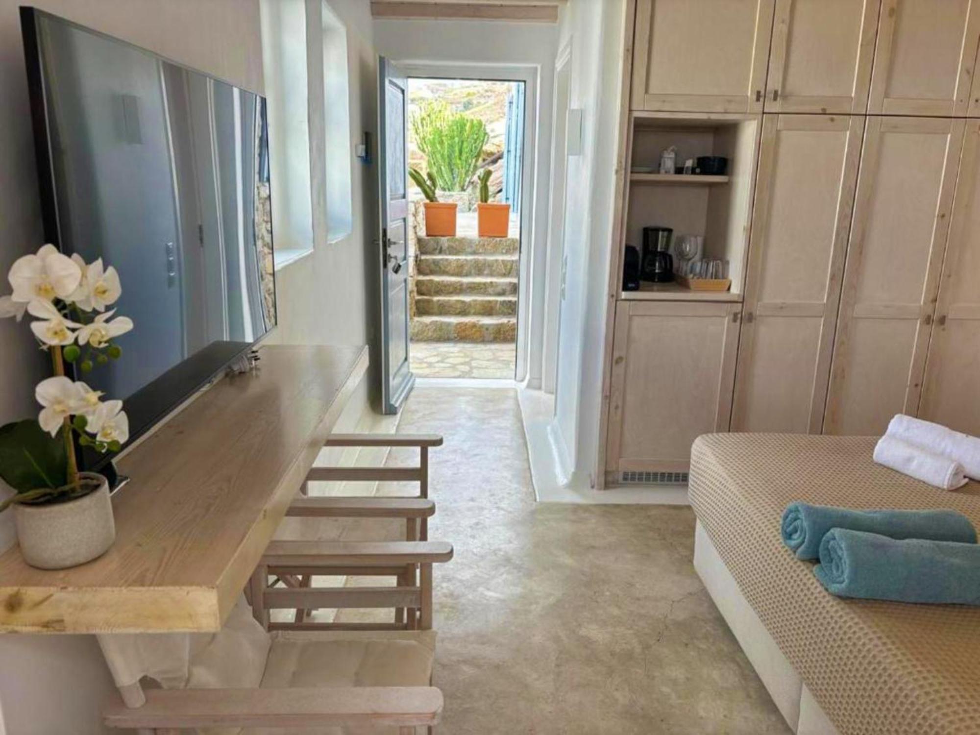 White Rock Suites & Villas Houlakia  Exterior foto