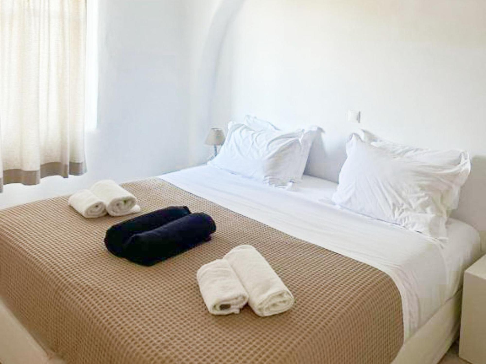 White Rock Suites & Villas Houlakia  Exterior foto